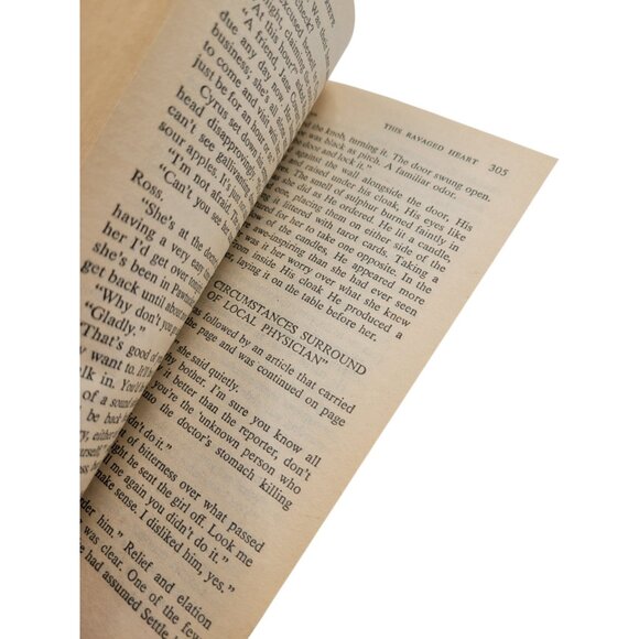 This Ravaged Heart by Barbara Riefe – 1977 Vintage Romance Paperback - Picture 6 of 13